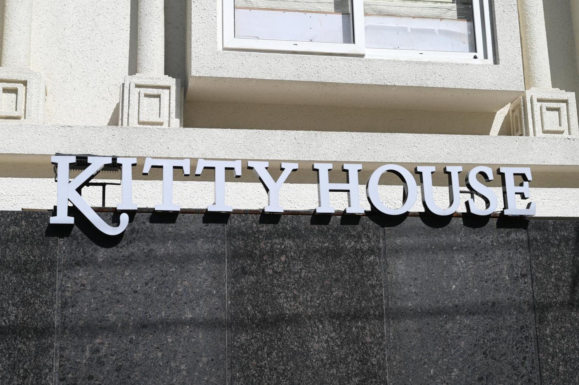 Kitty House Hotell Calcutta Exteriör bild